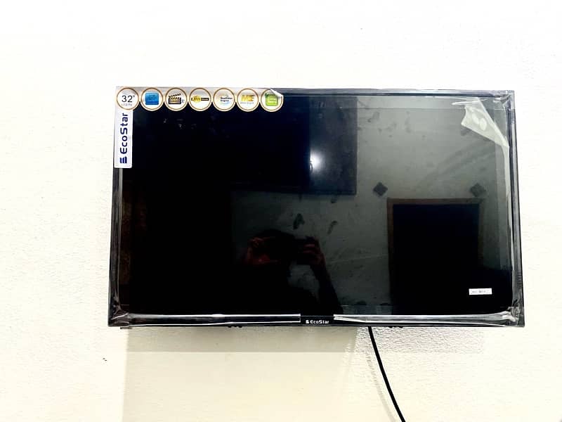 LED 32 inch Ecostar Brand new 1