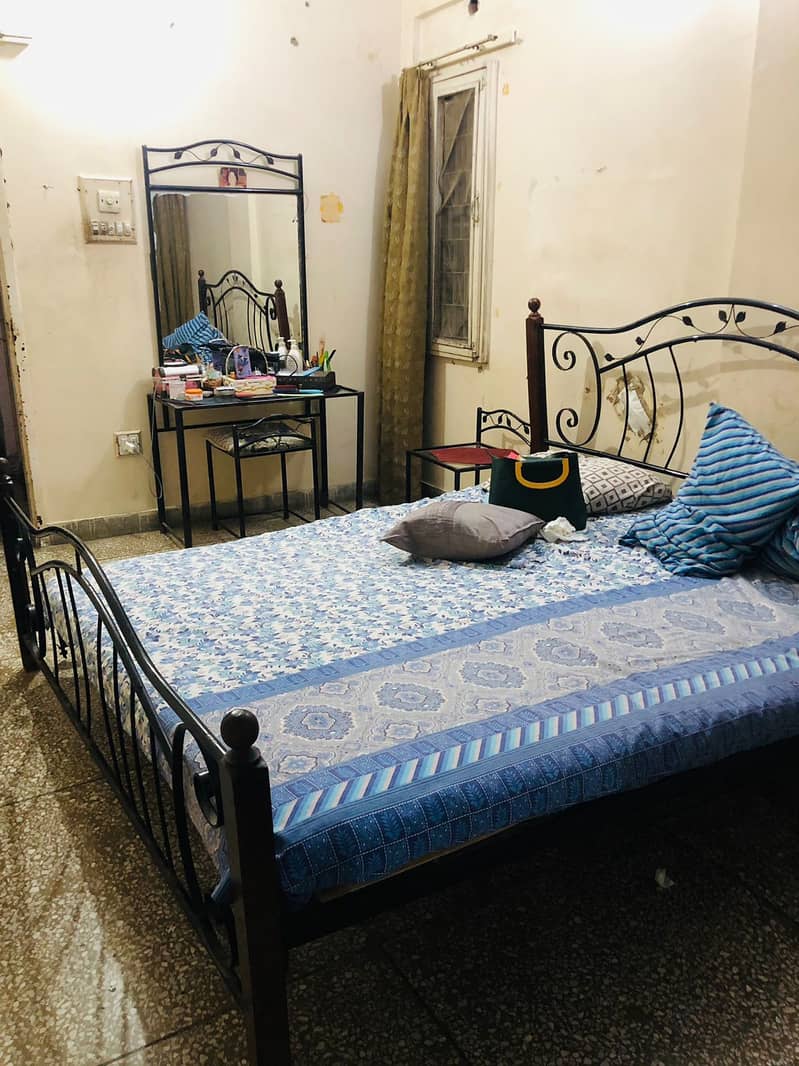 Iron Bed on Sale 3