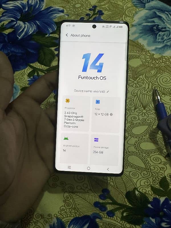 Vivo V40 12+12/256 2