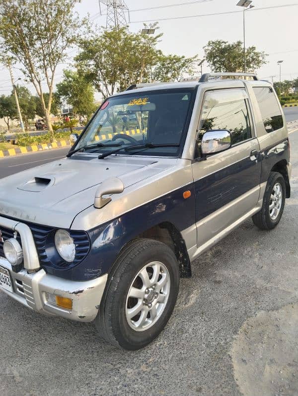 Mitsubishi Pajero Mini 2000 6