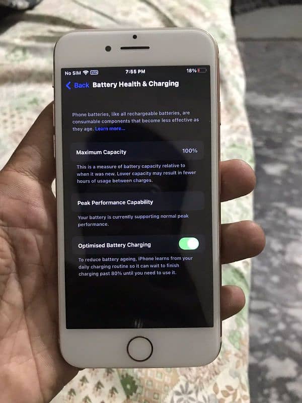 iphone 8 64gb non PTA battery iCloud org achi vali 6