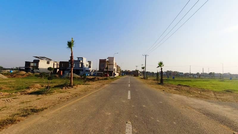 1 Kannal Residential Plot For Sale In Orchard Green Block Orchards Block Paragon City Lahore Cantt 2