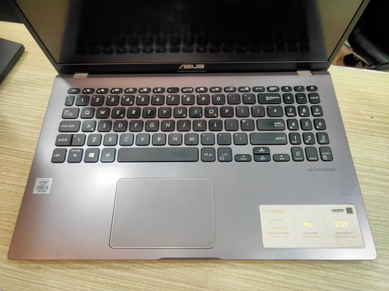 ASUS Laptop i5-10th Gen 8GB/256SSD 9.5/10 in Economical Price 3