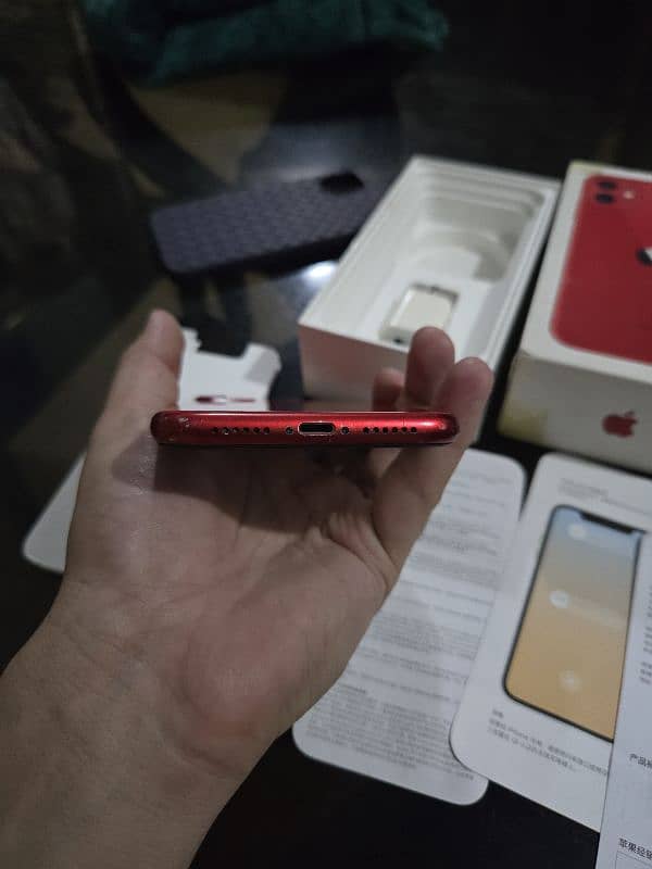 Iphone 11 Red product 64 GB PTA approve 4