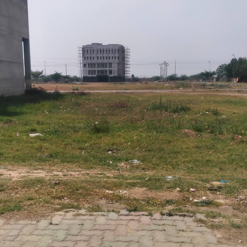 8 Marla Ready To Build Commercial Plot For Sale In Office Block In Paragon City Lahore High Street Block 11