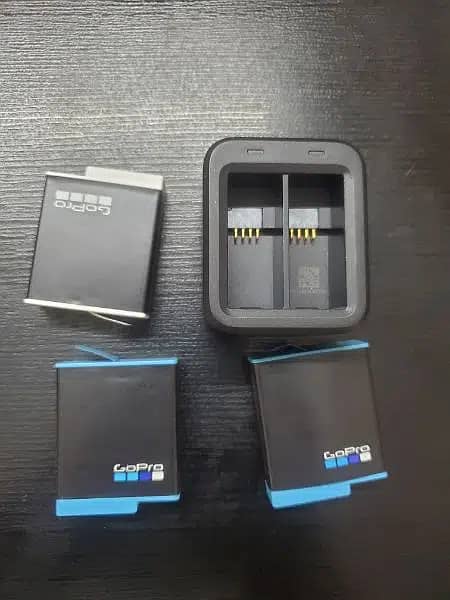 GoPro Hero 10 with Media Mod 2 EXTRA BATTERY 1