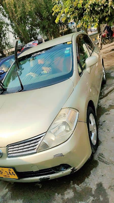 Nissan Tiida 2012 argent for sale 0