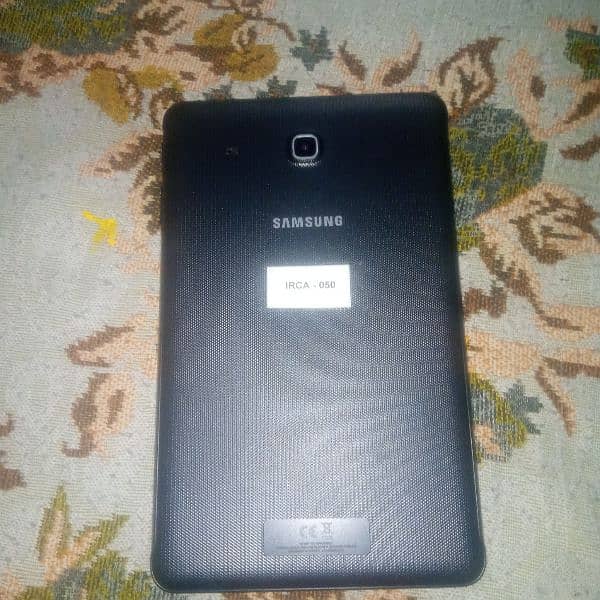 Samsung Galaxy Tab E 1