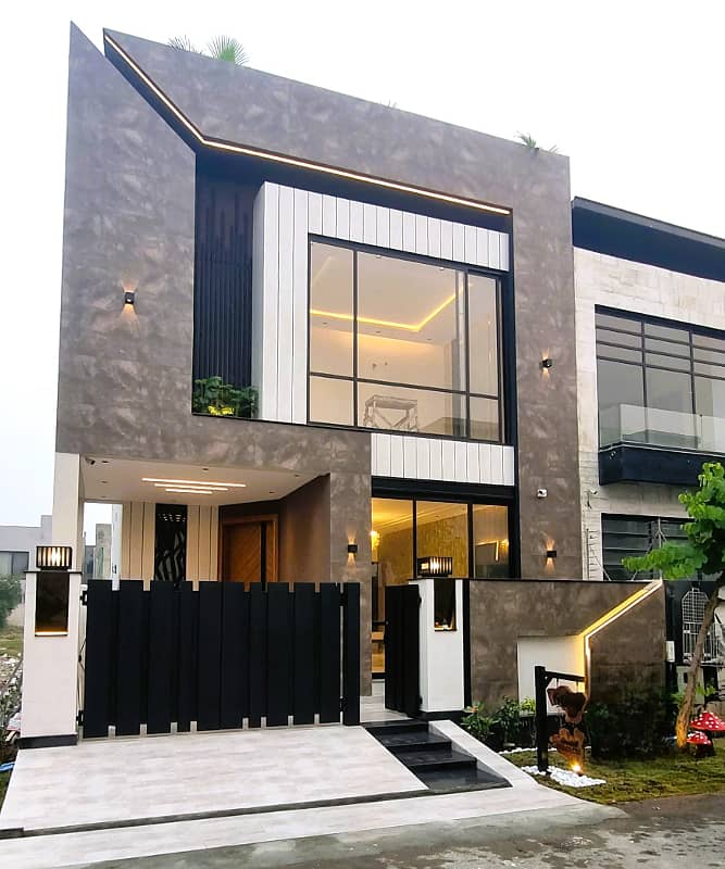 "Charming 3-Bedroom 5 Marla House Modern Comfort with Stylish Finishes For Sale In A-Block DHA 9 Town" 0