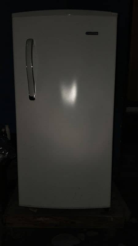 EASTCOOL freezer good 10/10 condition 5 months brand warranty 1