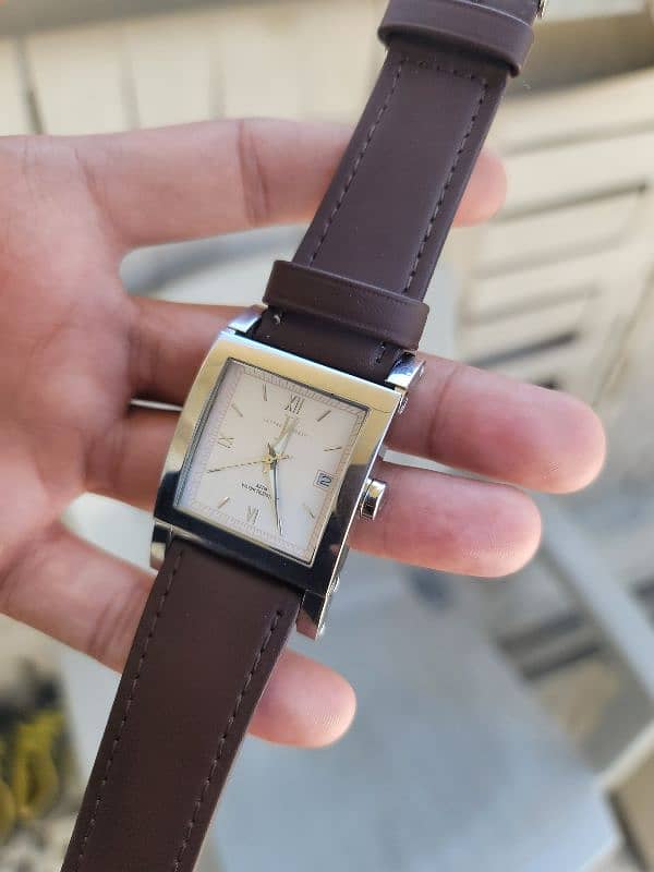 Jasper Corner Belt Watch 1