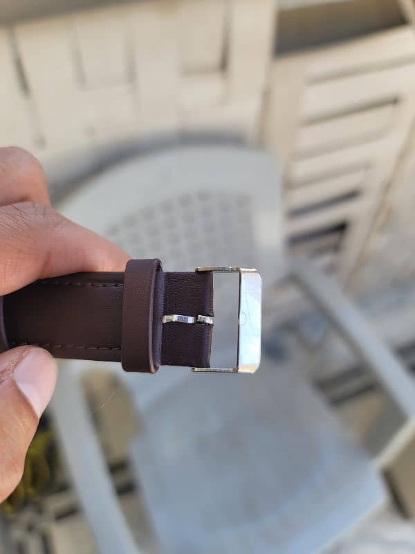 Jasper Corner Belt Watch 2