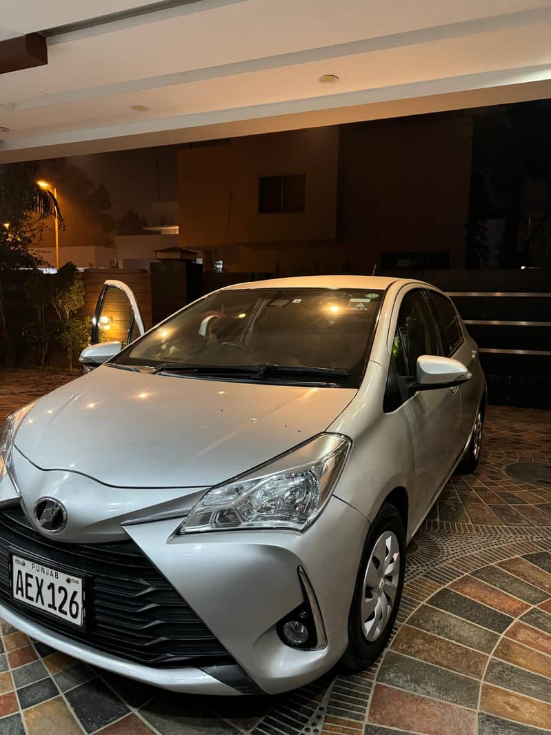 Toyota Vitz 2021 F Varient 7