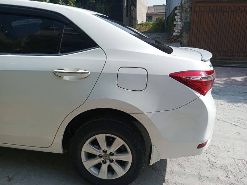 Toyota Corolla Altis 2015 6