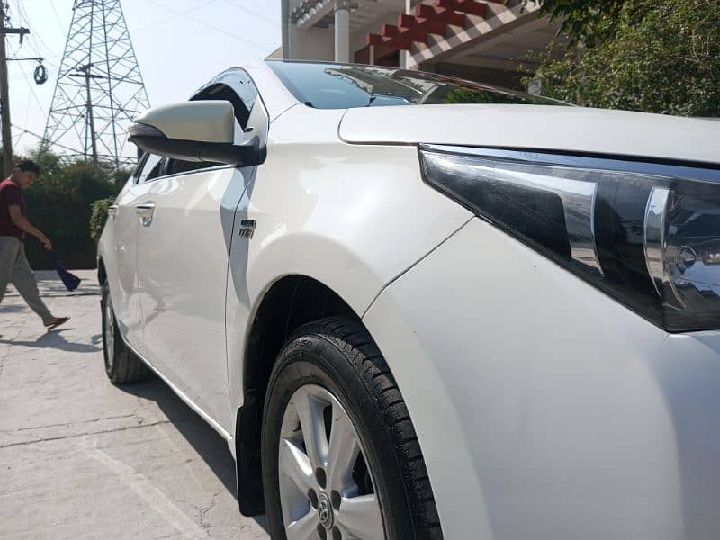 Toyota Corolla Altis 2015 8