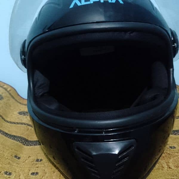 bike helmet : condition 10\10 only one time used 0