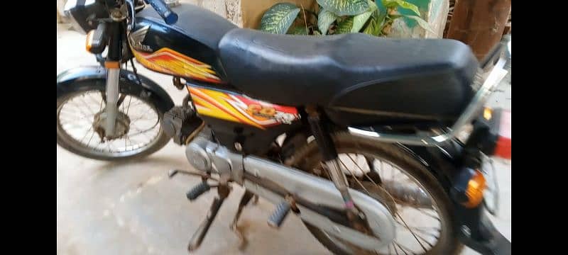 Honda CD 70 2020 model for sale 3