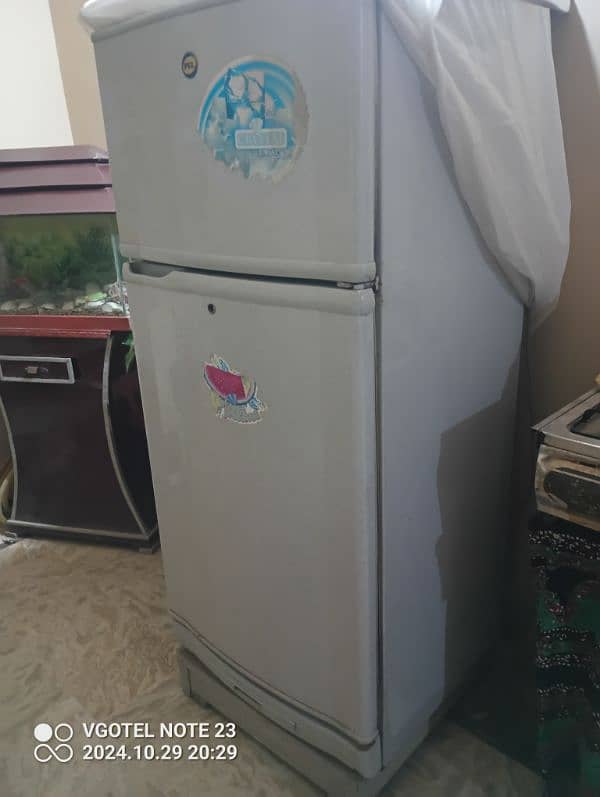 Refrigerator for sale 3