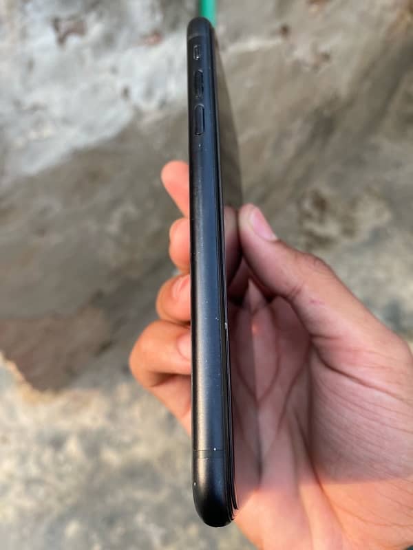 iphone xr Waterpack 128gb nonpta No exchange only for Sale 2