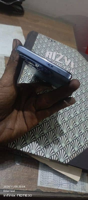 infinix Hot 40 5