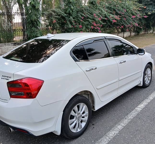 Honda City Aspire 2019 3