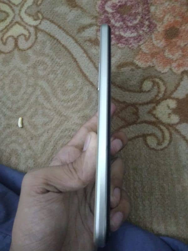 vivo y33t  10by10 condition full packing 2