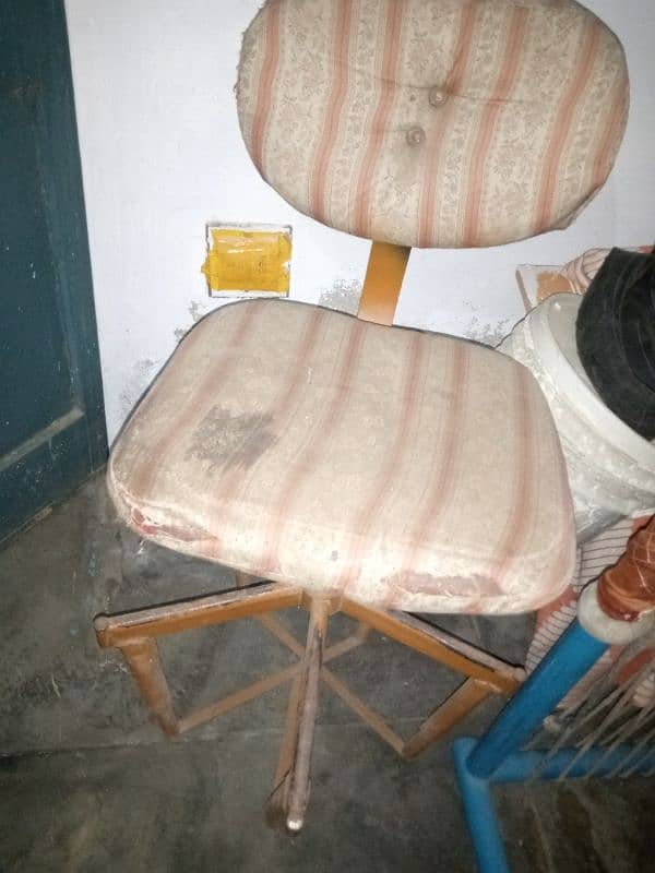 Swing chair for sale 0