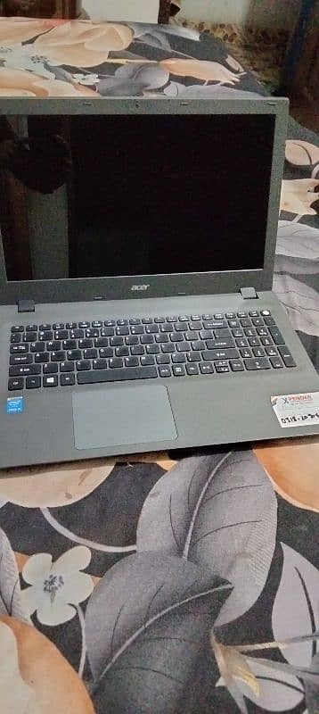 Acer liptop 4