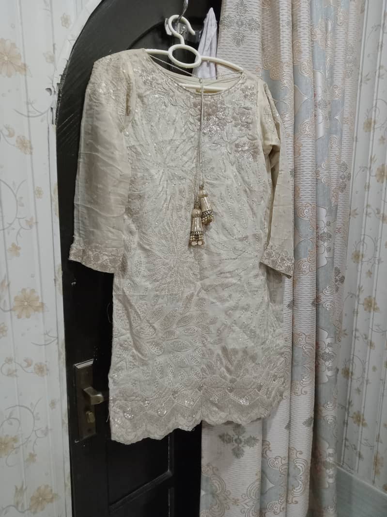 Wedding Clothes For Girl Size Medium 0