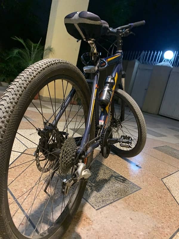 fuji nevada 1.9 mountain bike +92 334 5484719 0