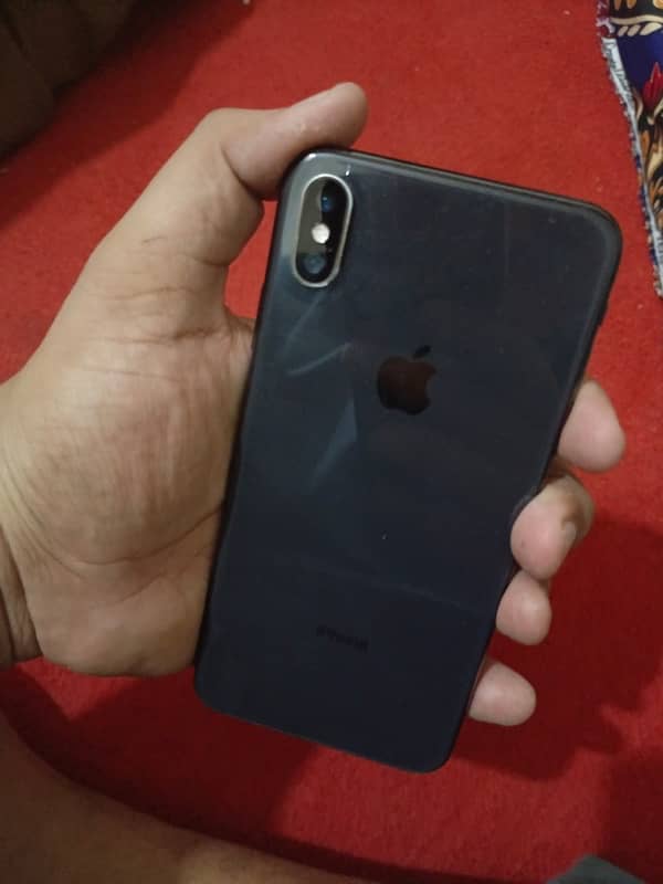 iphone xs max 1