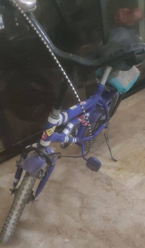 Blue Kids Bicycle in Good Condition 2