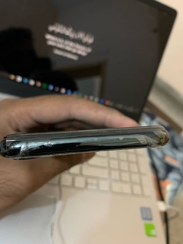 iphone 11 pro max 512gb non pta 4