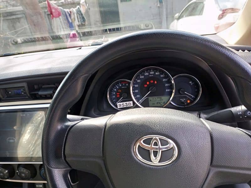 Toyota Corolla GLI 2019 9