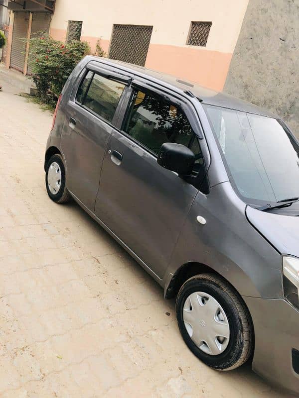 Suzuki Wagon R 2015 5