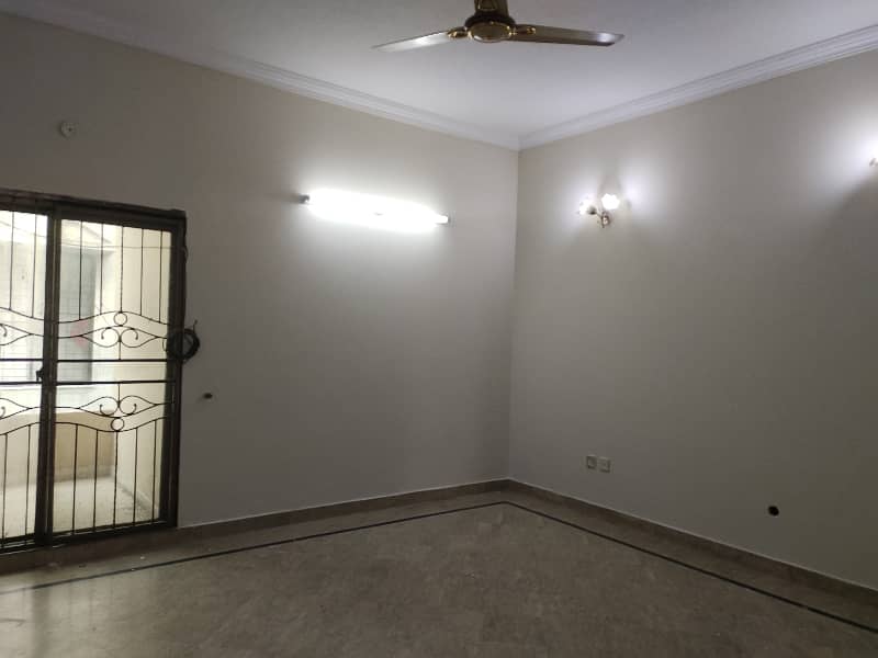 10 Marla House For Sale Wapda Town 2