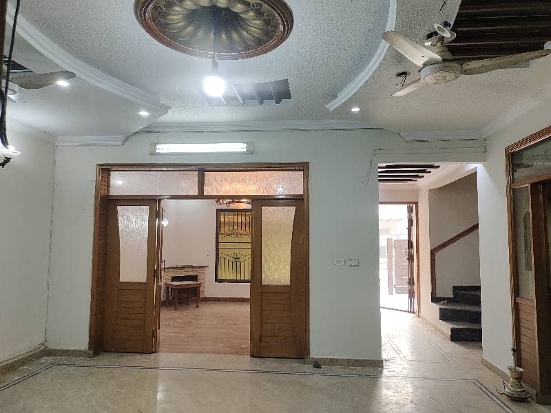 10 Marla House For Sale Wapda Town 13