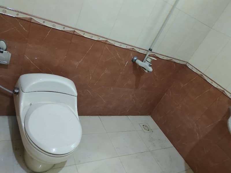 10 Marla House For Sale Wapda Town 21