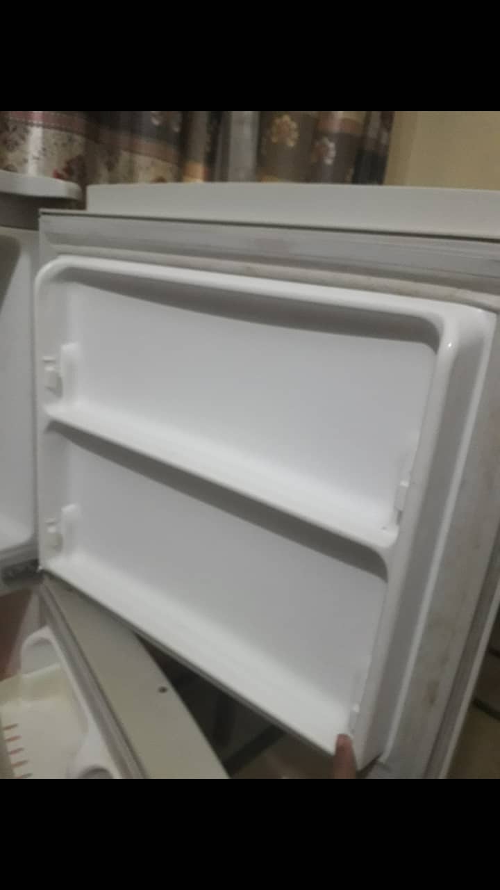 LG REFRIGERATOR 3