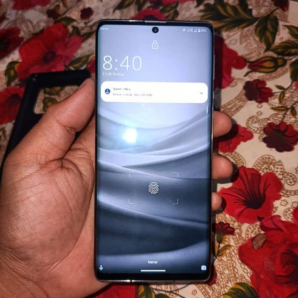 Aquos R6 12 GB Ram with 888 Snapdragon 10/10 condition 3