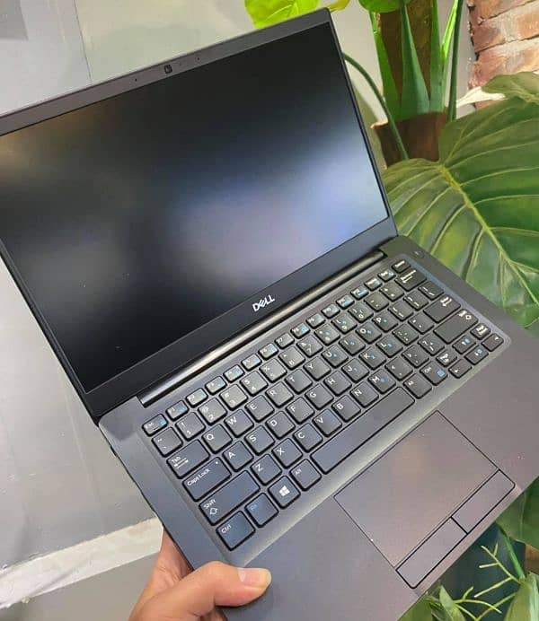 Dell latitude 7390 2