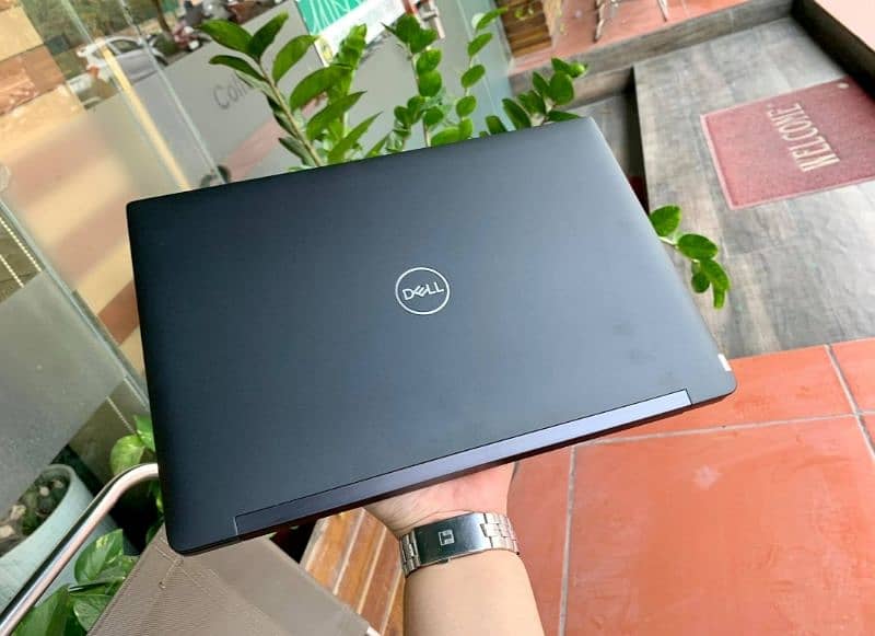 Dell latitude 7390 3