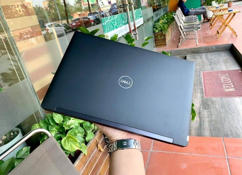 Dell latitude 7390 4