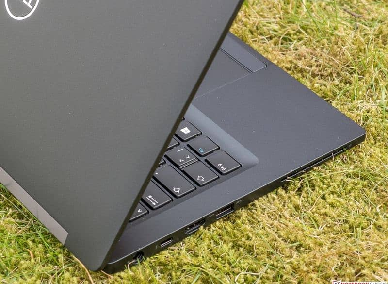 Dell latitude 7390 6