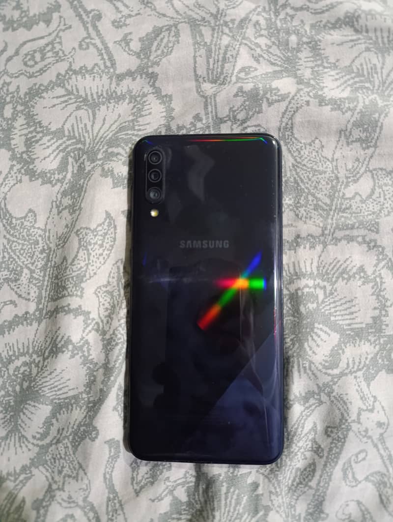 Samsung A30s 0