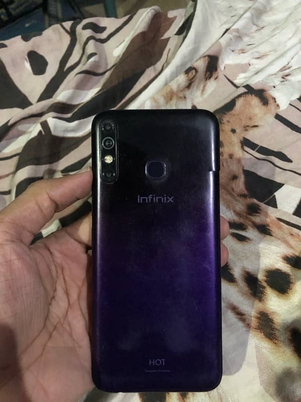 Infinix Hot 8 2