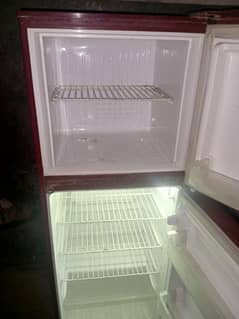 pel refrigerator ok condition