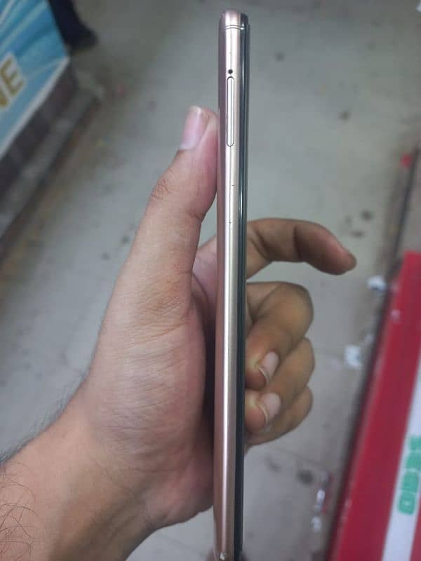 Vivo V9 (Y85a) Read ad 1