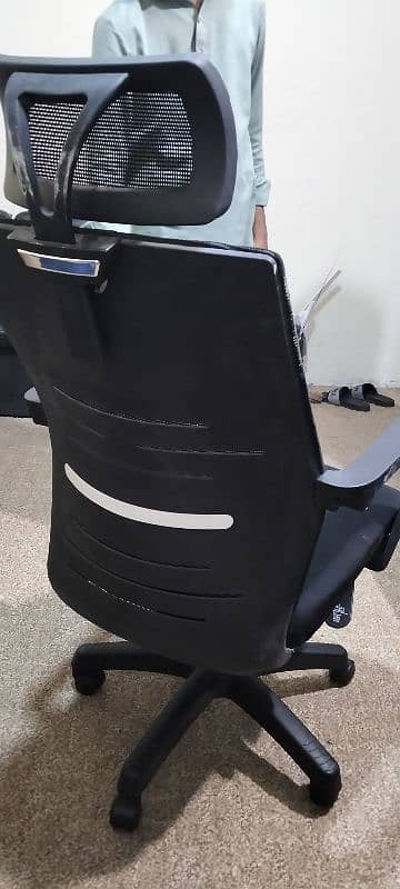 office Chair 4