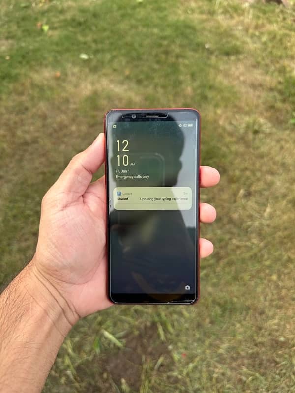 Oppo F7 Youth 0